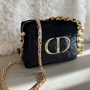 Dior trousse make up pouch crossbody